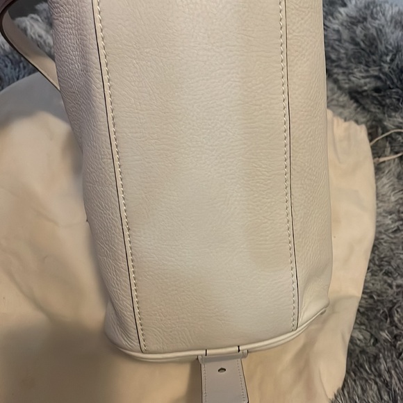 Escada small hobo bag - Picture 7 of 9